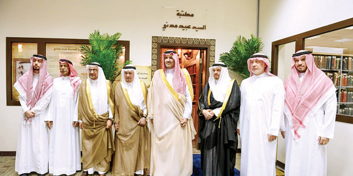  الأمير فيصل بن سلمان يدشن المكتية