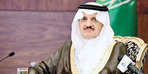  الأمير سعود بن نايف خلال المجلس الأسبوعي
