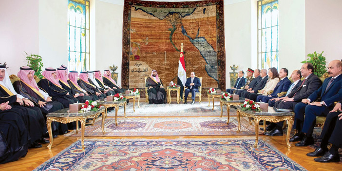   سمو ولي العهد خلال اجتماعه مع الرئيس السيسي في قصر الاتحادية