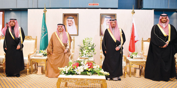  الأمير فيصل بن بندر بن خلال تشريفه حفل سفارة البحرين باليوم الوطني
