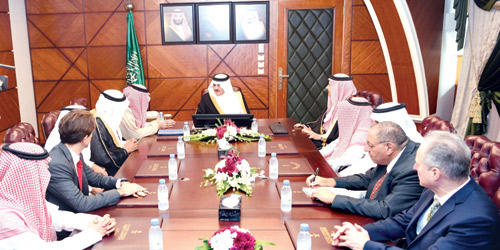 الأمير سعود بن نايف يستقبل رئيس مدينة الملك عبدالله للطاقة الذرية والمتجددة 