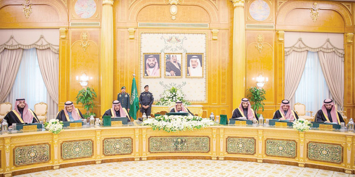   خادم الحرمين الشريفين خلال ترؤسه جلسة المجلس