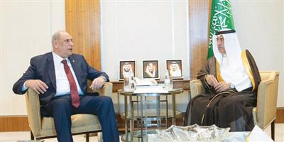 الملك يتلقى دعوة من الرئيس اللبناني للقمة العربية التنموية الاقتصادية الاجتماعية 