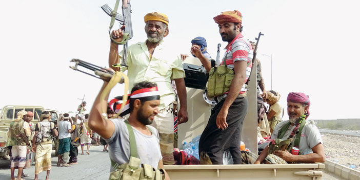 أفراد من الجيش اليمني والمقاومة مستعدون لمواجهة المليشيات الحوثية