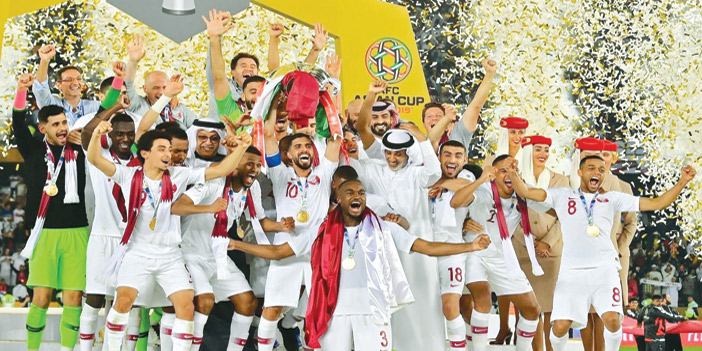  لاعبو قطر على منصة التتويج