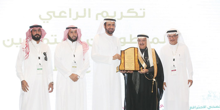 مركز عبدالعزيز الشويعر للرعاية الصحية بجلاجل يحصل على جائزة وزير الصحة 