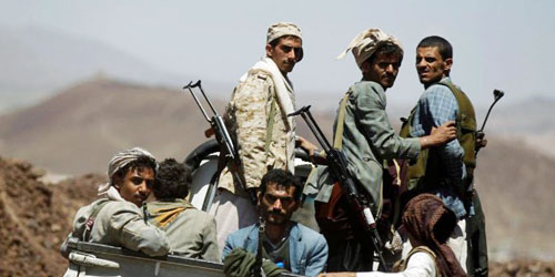 الحكومة اليمنية: الحوثيون يفخخون مخازن الغذاء 