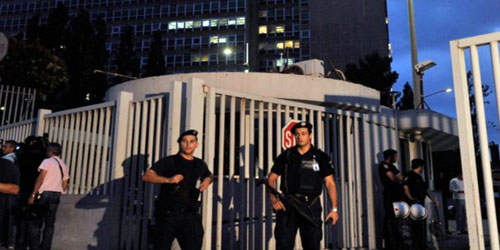 إلقاء قنبلة يدوية على القنصلية الروسية في اليونان 