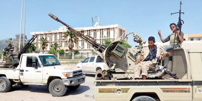  الاشتباكات بين الجيش وميليشيات الوفاق على أشدها.