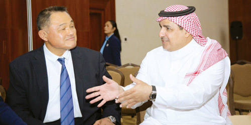  رئيس الاتحاد السعودي للجودو مع نظيره الياباني