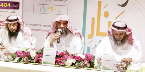 الشيخ خالد الجبر أثناء حديثه