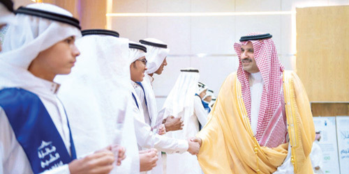 الأمير فيصل بن سلمان يرعى حفل اليتيم السادس 