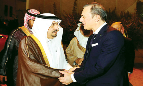 أمير منطقة الرياض يشرف حفل سفارة إيطاليا 