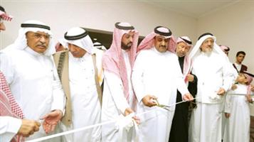 ثقافة وفنون جدة تقيم معرضها الأول للفنون البصرية بمركز الملك عبدالعزيز بأبرق الرغامة 
