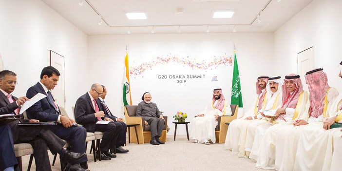  اجتماع سمو ولي العهد مع رئيس وزراء الهند