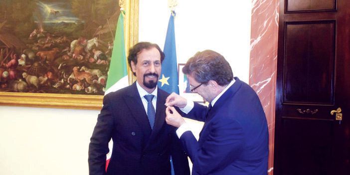 إيطاليا تكرِّم سفير الكويت السابق لإسهامه في تعزيز العلاقات الثنائية 