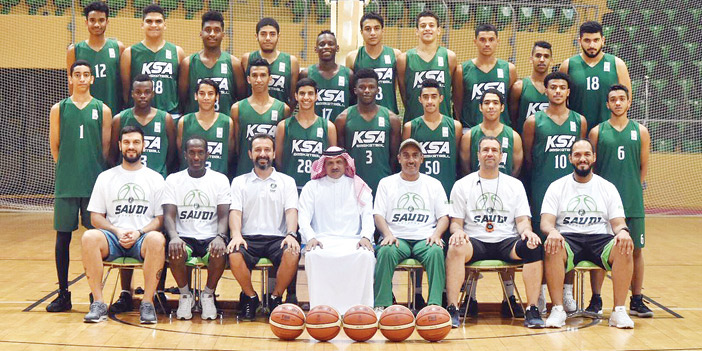 أخضر السلة للشباب يدشِّن أولى مبارياته أمام قطر في البطولة الخليجية 