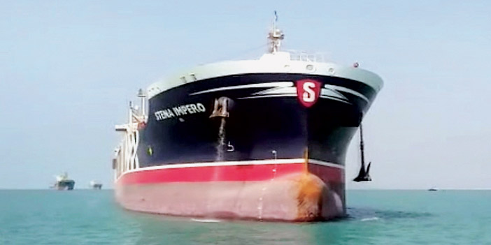 ناقلة النفط السويدية «ستينا امبيرو» تغادر إيران متوجهة إلى المياه الدولية 