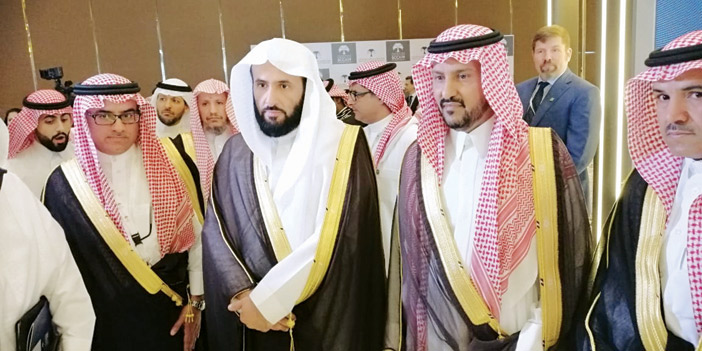 المركز السعودي للتحكيم التجاري يُكرم سمو الأمير الدكتور بندر بن سلمان بن محمد آل سعود 