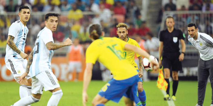  منتخبا البرازيل والأرجنتين وجهاً لوجه في الرياض