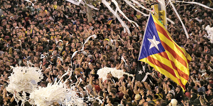  الكتالونيون يتظاهرون ضد القضاء الإسباني