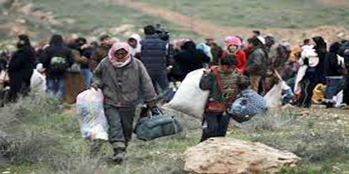 لاجئو سوريا يهربون إلى العراق 
