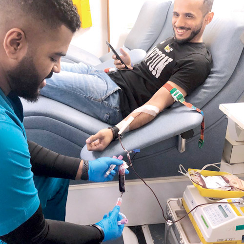 «صحة الرياض» تطلق حملة للتبرع بالدم في واجهة الرياض 