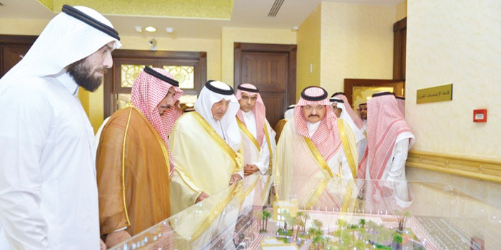 الأمير خالد الفيصل يترأس اجتماع جمعية مراكز الأحياء في المنطقة 