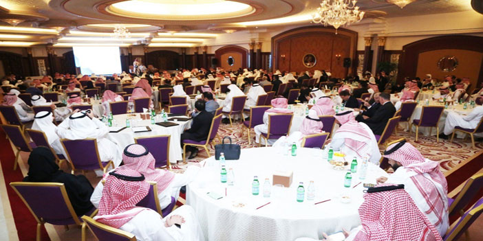 «المركز الوطني» يستعرض مبادرات وفرص التخصيص في جدة 