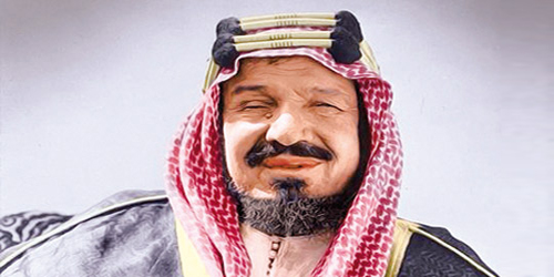 الملك عبدالعزيز عيّن مستشارين عرباً وأجانب للاستعانة بخبراتهم 