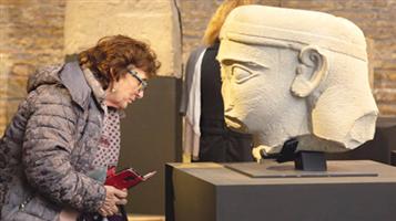 تماثيل ملوك لحيان تستوقف زوار معرض «روائع آثار المملكة» في روما 