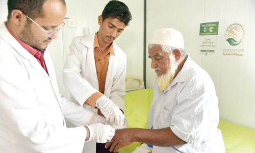  لقطات من الخدمات الطبية المقدمة في المحافظات اليمنية