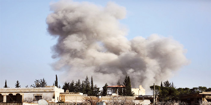  حرائق تنتشر في مدينة إدلب نتيجة قصف الروس وقوات الأسد المدينة