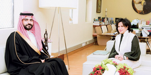الشيخة ميّ آل خليفة تشيد بعمق العلاقات السعودية - البحرينية 