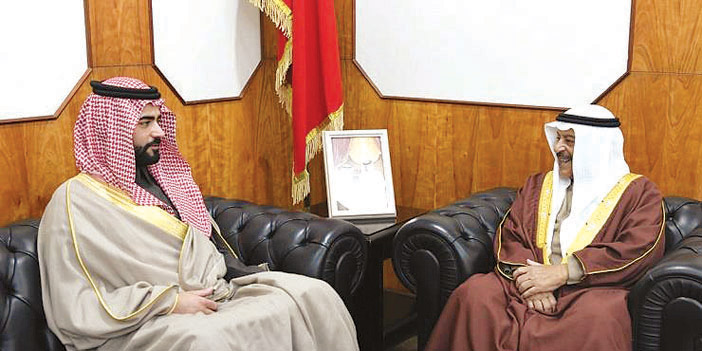  رئيس مجلس الشورى البحريني مستقبلاً الأمير سلطان بن أحمد