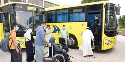 وصول  219 مواطنًا إلى مطار الملك فهد الدولي في الدمام 