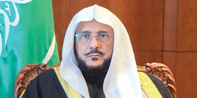 وزير الشؤون الإسلامية: المملكة استنفرت جميع أجهزتها لحماية الإنسان وصحته 