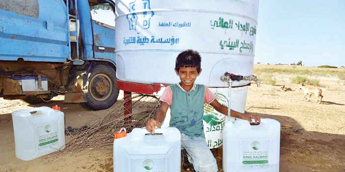  جانب من مشروعات الإصحاح البيئي الذي ينفذه مركز الملك سلمان للإغاثة في اليمن