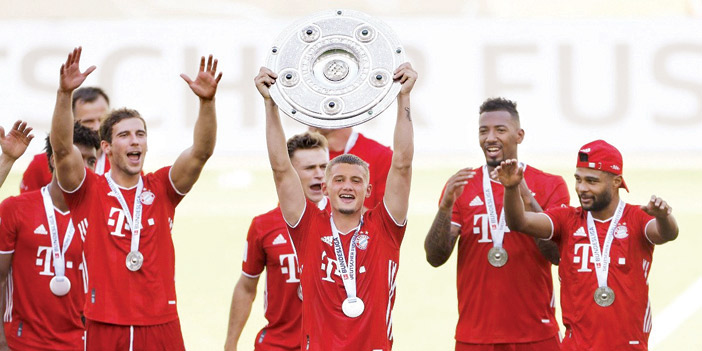 بايرن ميونخ نال لقب الدوري الألماني للمرة الثامنة على التوالي