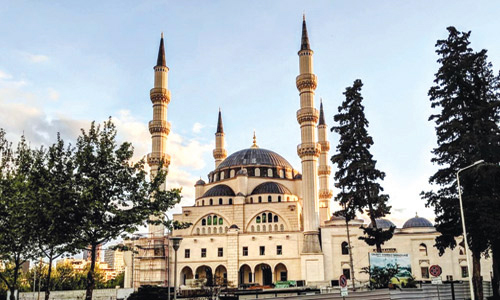  معالم إسلامية في ألبانيا