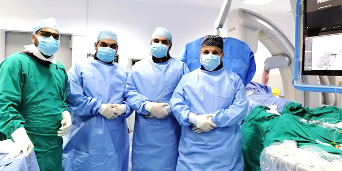 (وحدة القسطرة الدماغية التخصصية) في المستشفى السعودي الألماني بالرياض تنقذ مريضًا سعوديًّا من الشلل التام 