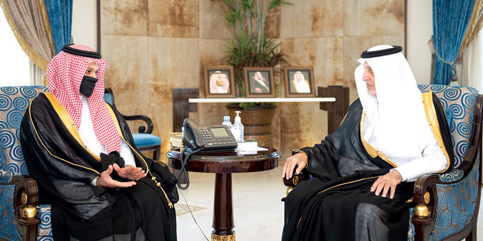 الأمير خالد الفيصل يدشن نظام المسعف الإلكتروني 