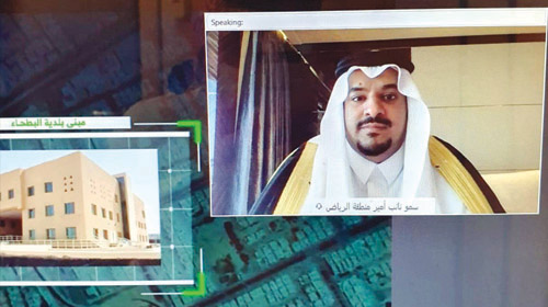 نائب أمير منطقة الرياض يدشن 3 مبانٍ بلدية جديدة 