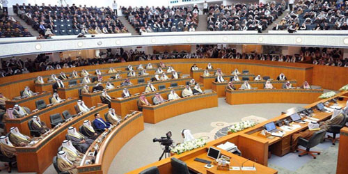 الكويتيون ينتخبون أعضاء مجلس الأمة 