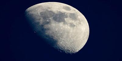 مهمة رائدَي «ناسا» على القمر جمع 85 كيلوغراماً من العينات 