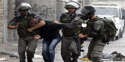قوات الاحتلال الإسرائيلي تعتقل خمسة فلسطينيين 
