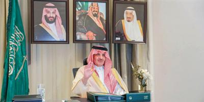 أمير المنطقة الشرقية يوقع (6) اتفاقيات لدعم أسر جمعية البر 