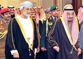 الملك سلمان والسلطان هيثم يرسمان خارطة جديدة من العلاقات السعودية العمانية 