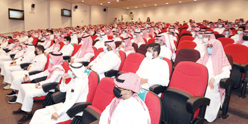 انطلاق البرنامج التعريفي للطلبة المستجدين في جامعة الملك سعود 