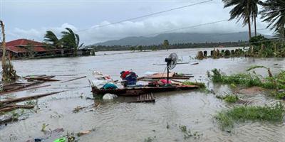 إعصار يضرب الفلبين ويجبر المئات على مغادرة منازلهم 